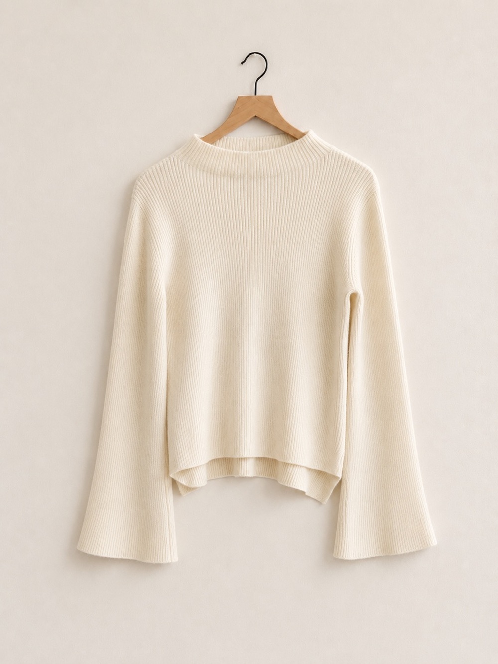Nicole Miller Collection 100% Tunic Style Cashmere Bell Sleeve Sweater    petite